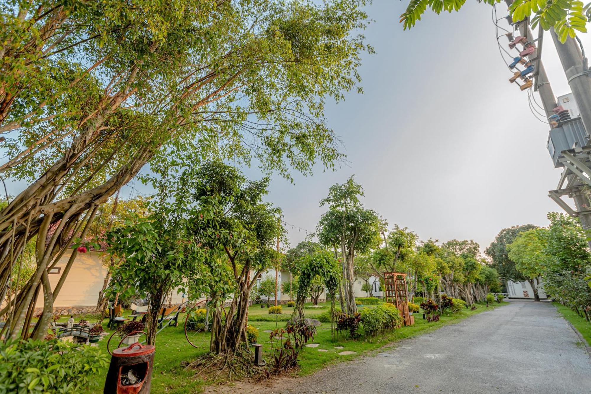 Hoa Lu Garden Resort Нин Бин Екстериор снимка