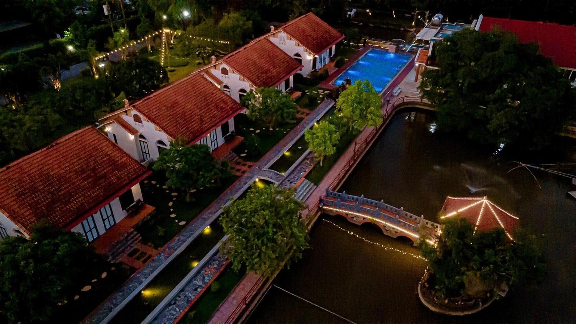 Hoa Lu Garden Resort Нин Бин Екстериор снимка