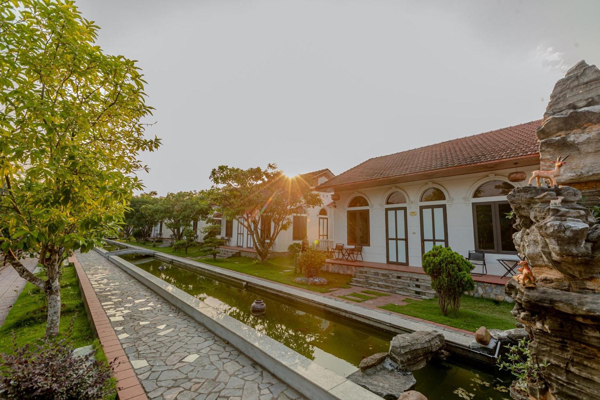 Hoa Lu Garden Resort Нин Бин Екстериор снимка
