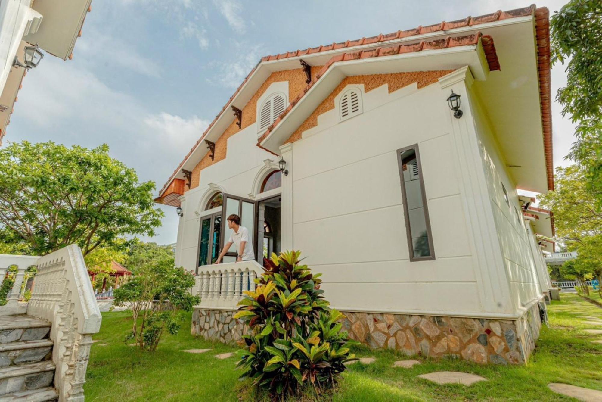 Hoa Lu Garden Resort Нин Бин Екстериор снимка